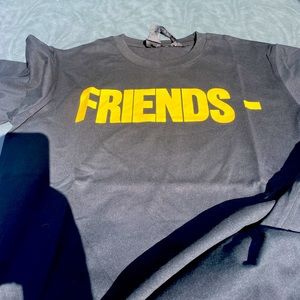 T-shirt friens Vlone